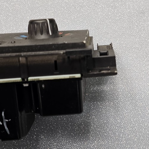 🔥04-08 Grand Prix Dash AC Heater Climate Control Module Panel Temperature