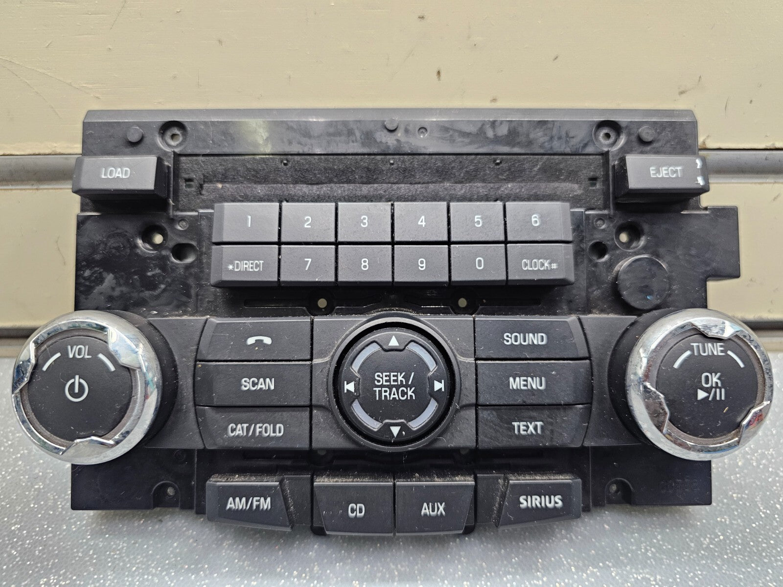 🔥10-12 Ford Fusion Mercury Milan Dash AM FM Radio CD AUX Stereo Control Panel
