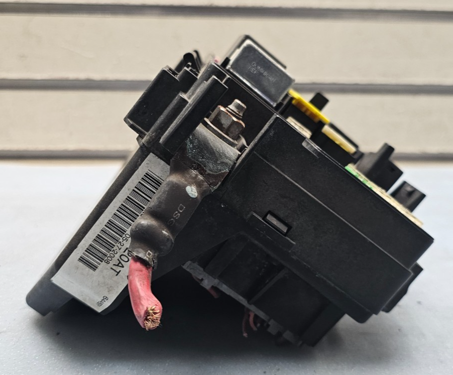 🔥08-09 Dodge Grand Caravan Journey Town Country Fuse box TIPM Power Module OEM