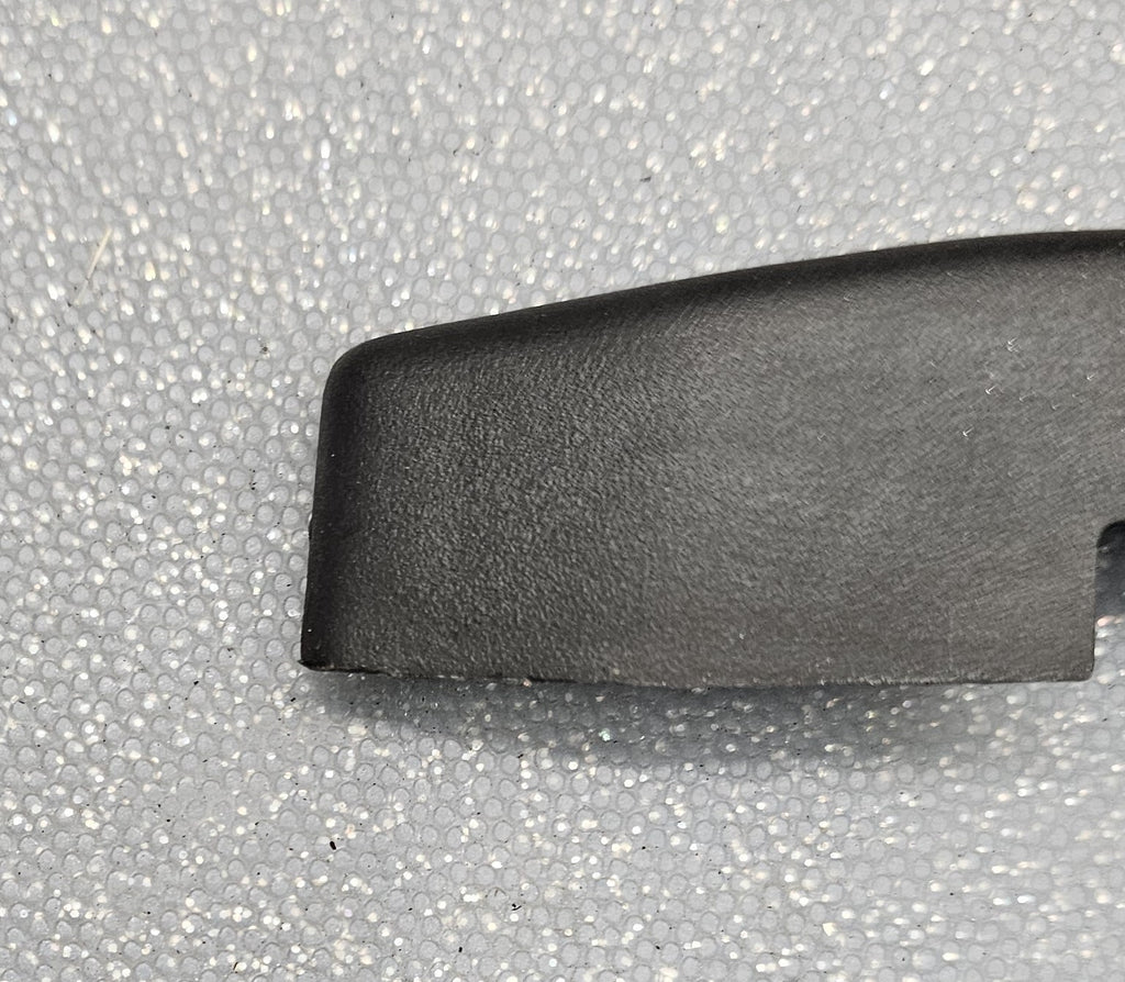 🔥2003-2011 Honda Element Side door interior Trim window Hinge Cover L or R OEM