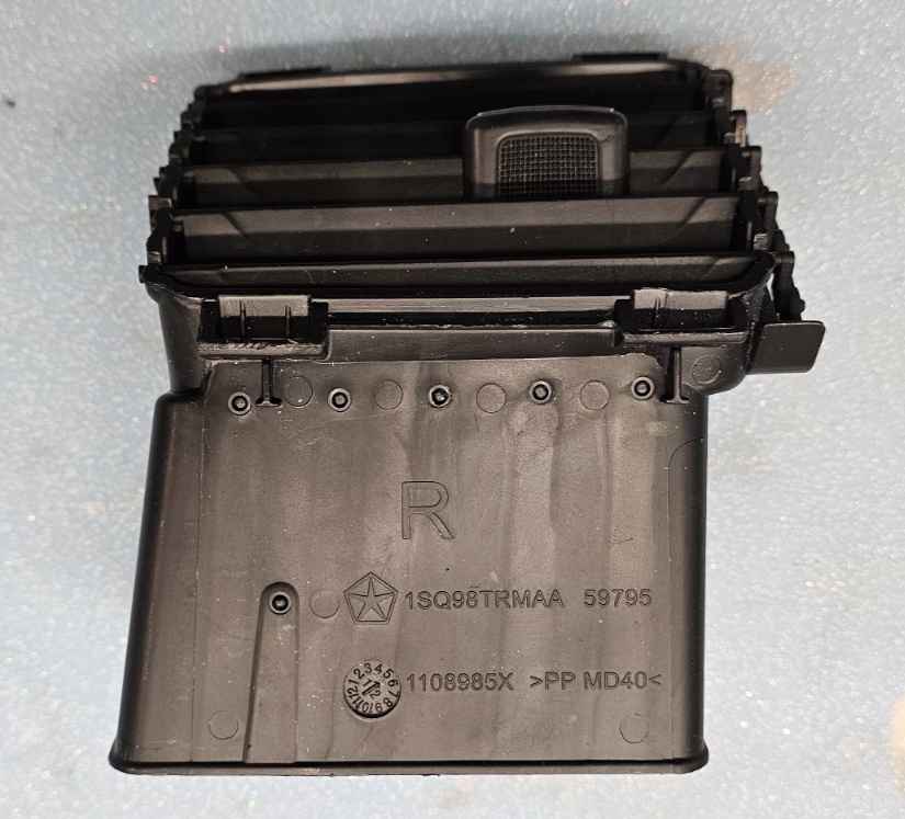 🔥11-14 AVENGER DASH HVAC A/C AC CENTER MIDDLE AIR VENT HEATER RIGHT PASSENGER 