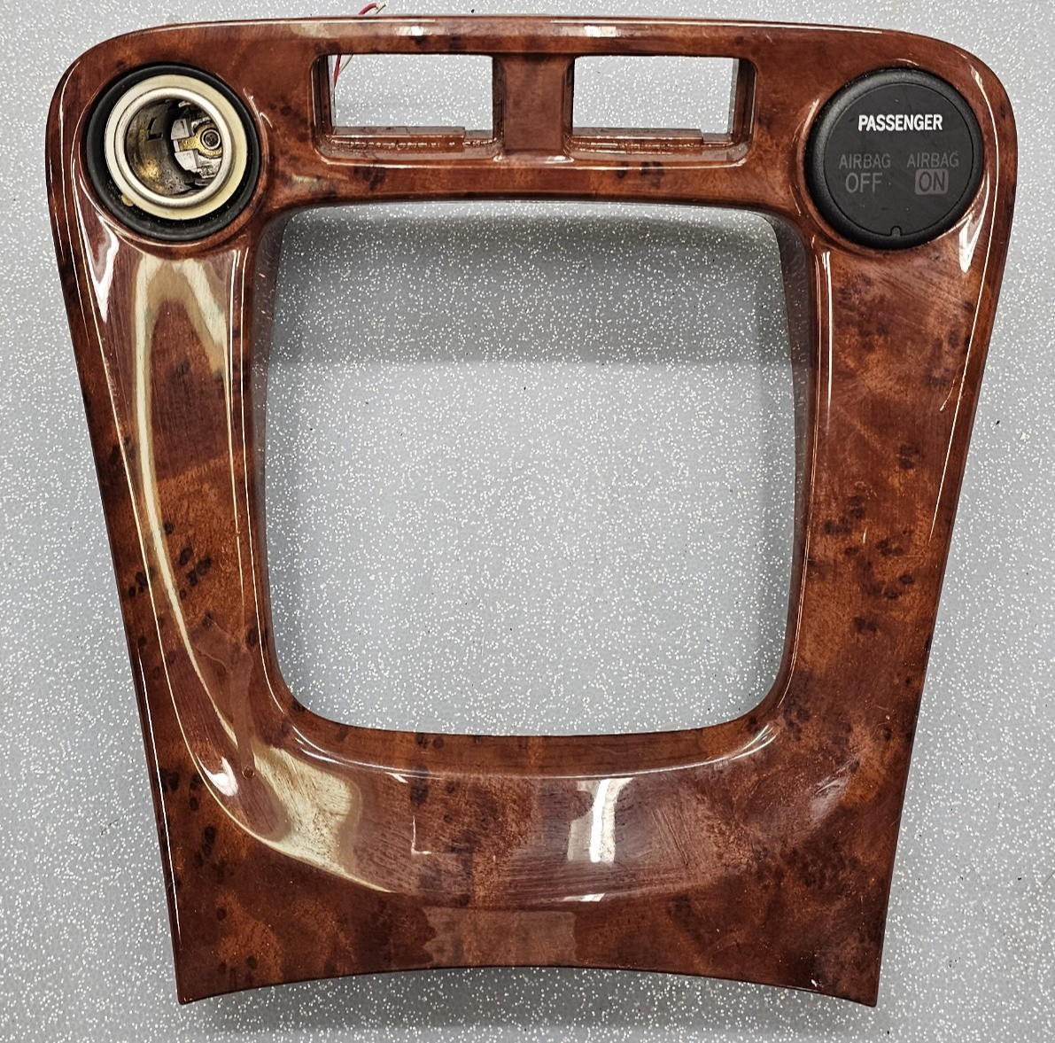 🔥03-07 Highlander Center Console Gear Transmission Shifter Bezel Panel Wood