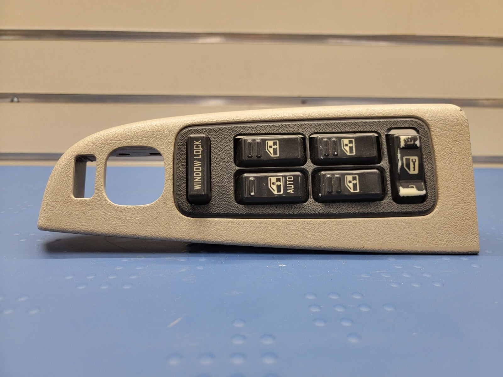 ✅1999-2002 Chevy Tahoe Suburban GMC Yukon Master Power Window Switch OEM TAN