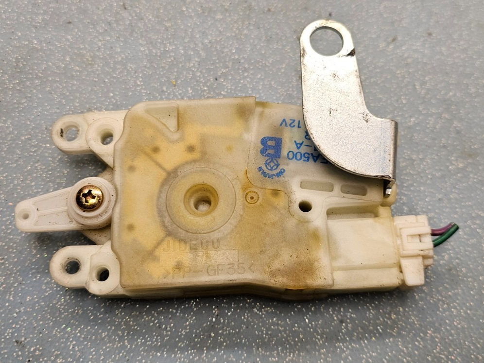 05-12 Nissan Pathfinder Armada Lid Door Window Glass Actuator Lock Assembly OEM