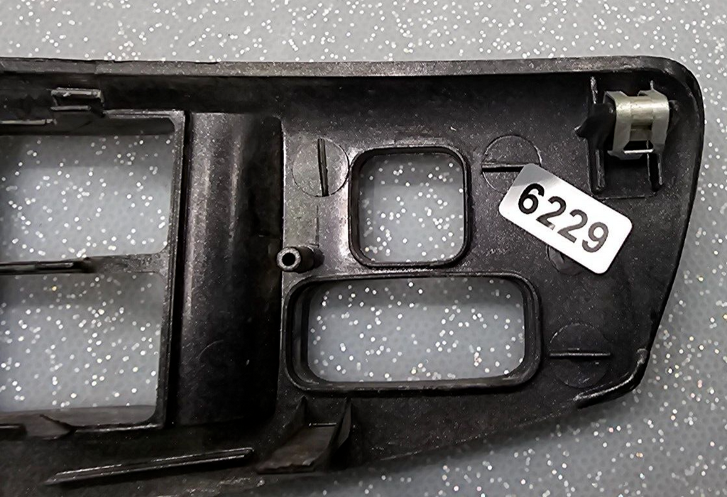 03-09 PONTIAC VIBE LEFT DRIVER MASTER POWER WINDOW DOOR LOCK SWITCH ASSEMBLY OEM