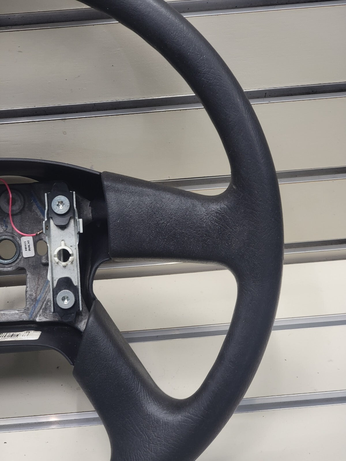 🔥03-06 SILVERADO SIERRA YUKON TAHOE SUBURBAN STEERING WHEEL LEATHER BLACK