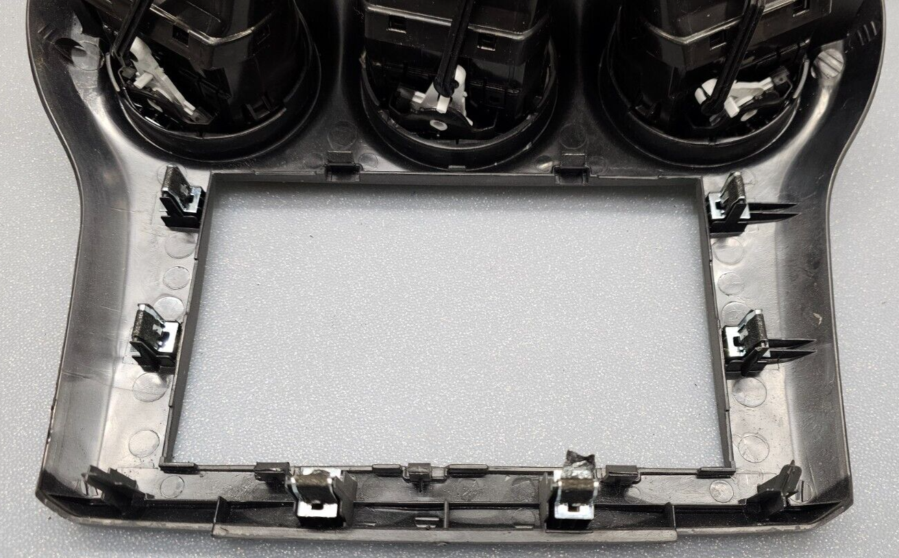 🔥08-10 Saturn Vue Center Dash Radio Stereo Display Bezel Trim Panel DK Gray B31