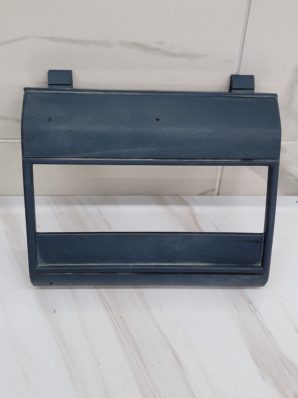 🔥88-94 Chevy GMC Yukon C/K Blazer Dash Am FM Radio Strereo bezel Panel Black