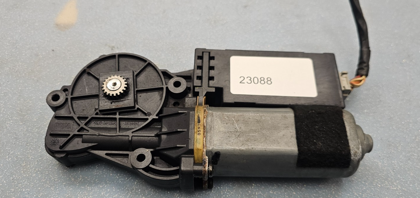 🔥06-09 Ford Fusion Mercury Milan Lincoln Town Car Power Sun Roof Motor Assembly