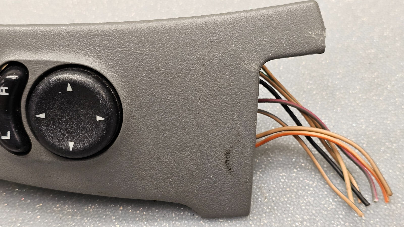 🔥02-07 Jeep Liberty Left Driver Power Window & Mirror Switch Lock Control Oem