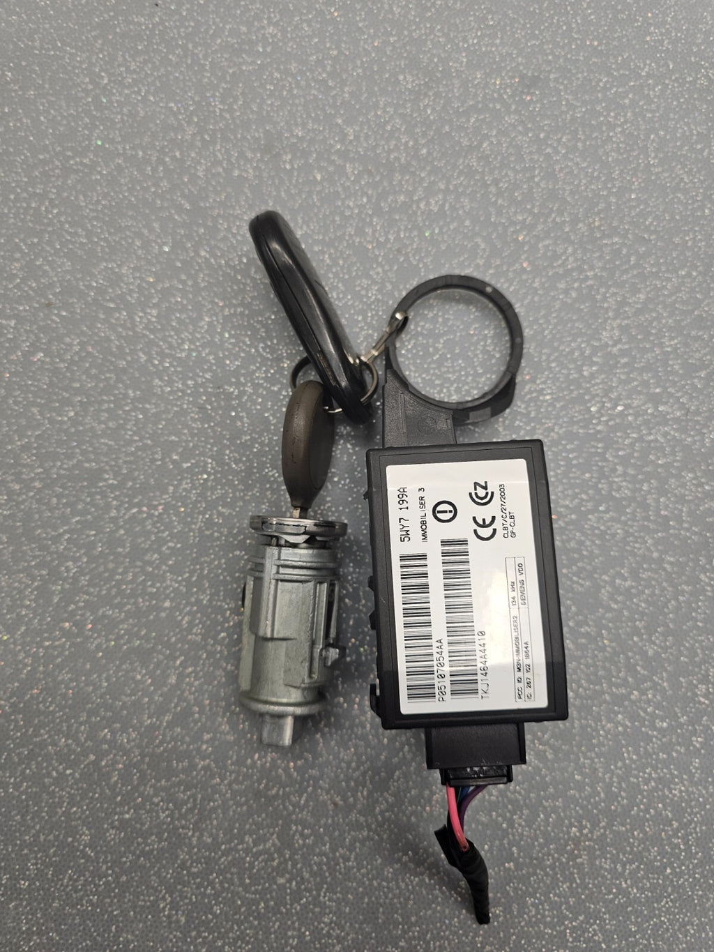 🔥2003-2005 CHRYSLER PT Cruiser /Sebring Ignition Switch Immobilizer Transceiver