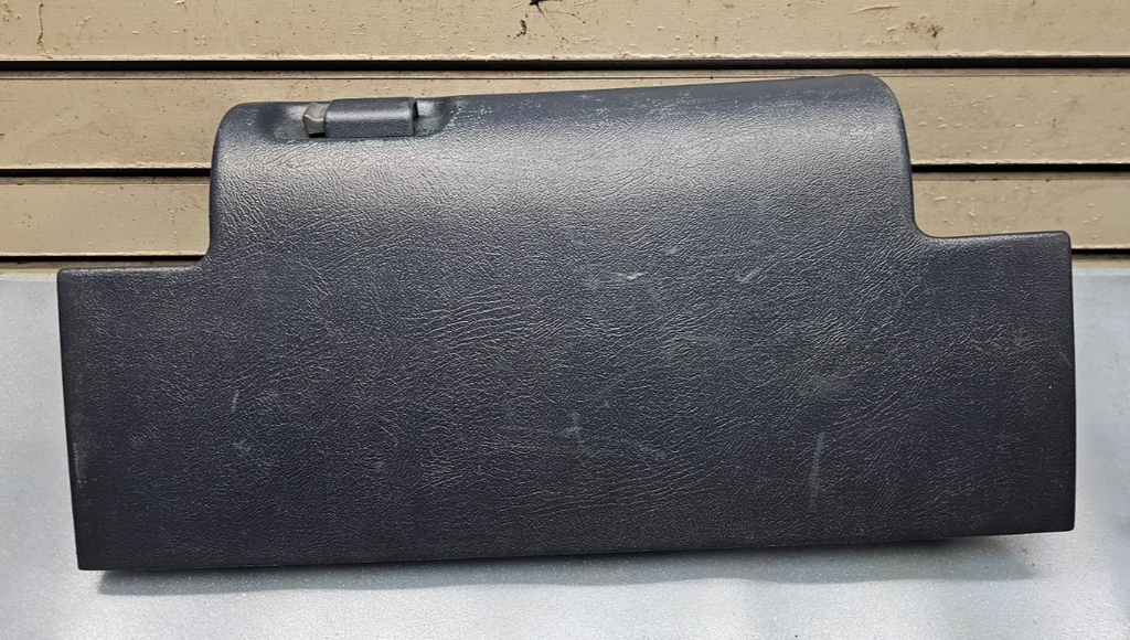 95-99 CHEVY GMC TRUCK SILVERADOC/K Glove Box Storage Compartment Assembly BLACK
