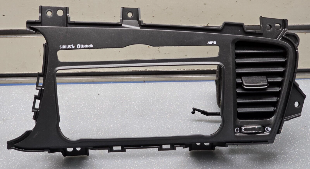 🔥11-13 Kia Optima 2.4L CENTER DASH RADIO STEREO DISPLAY BEZEL TRIM PANEL BLACK