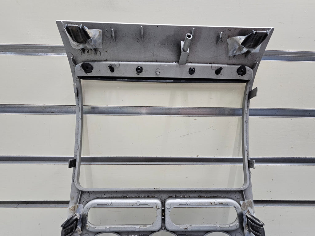 🔥2007 - 2010 Ford Edge Center Dash Bezel Radio Storage Climate Control SILVER