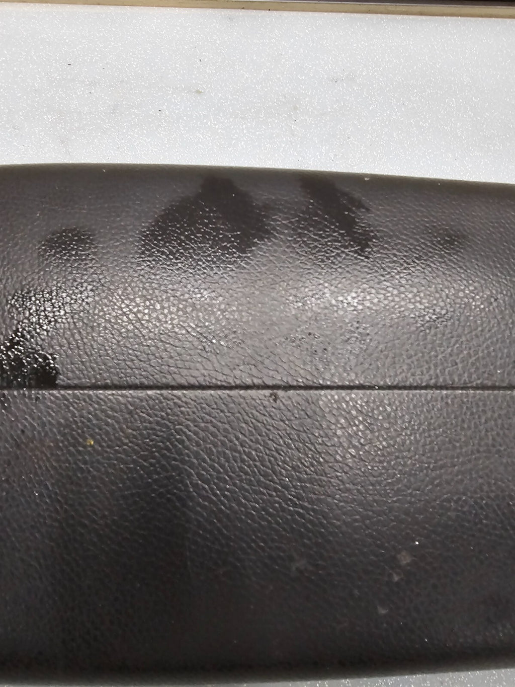 🔥10-13 Kia Sorento Console Lid Cover Leather Top Pad Armrest Assembly Black OEM