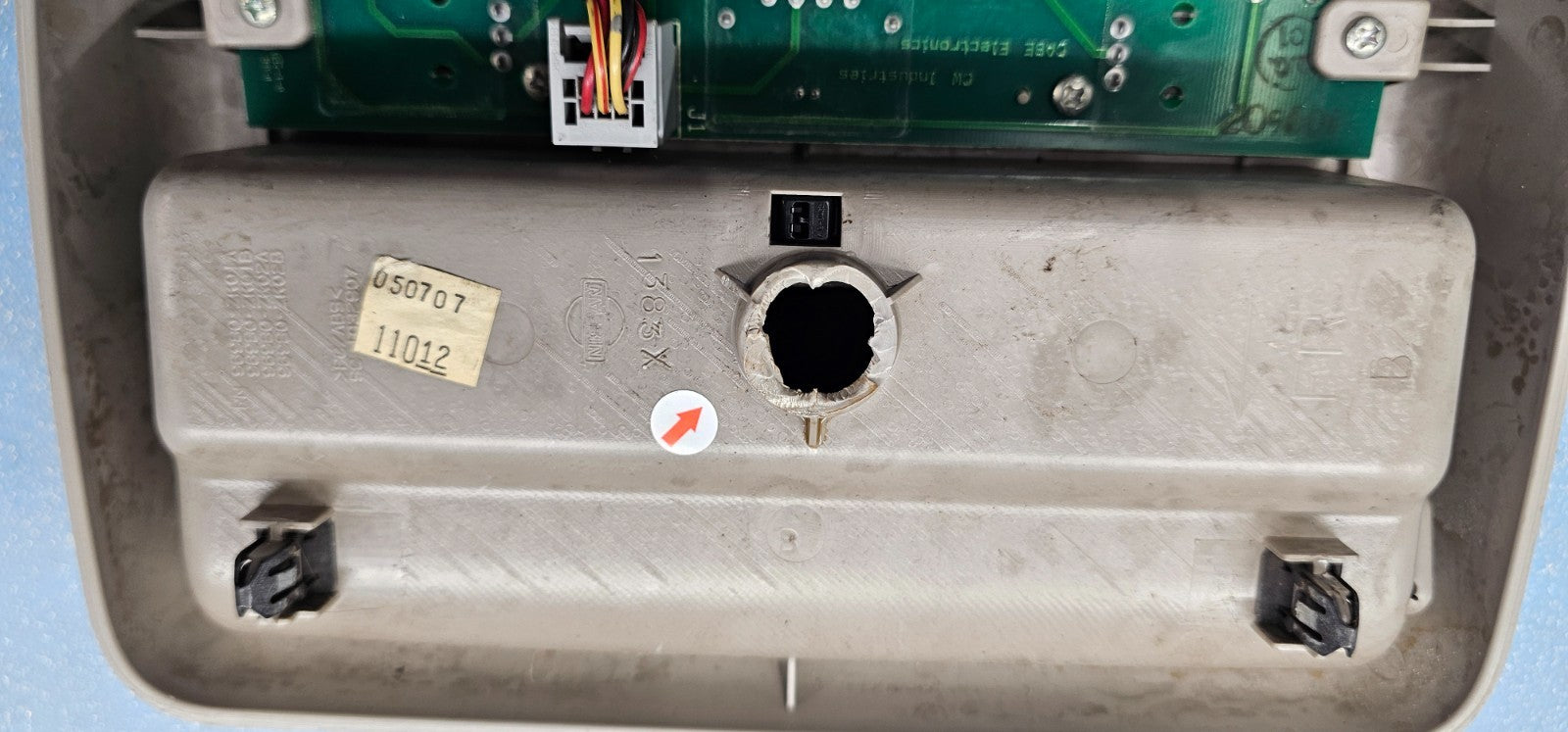 🔥04-08 Nissan Maxima Overhead Console Dome Map Light Switch Assembly TAN