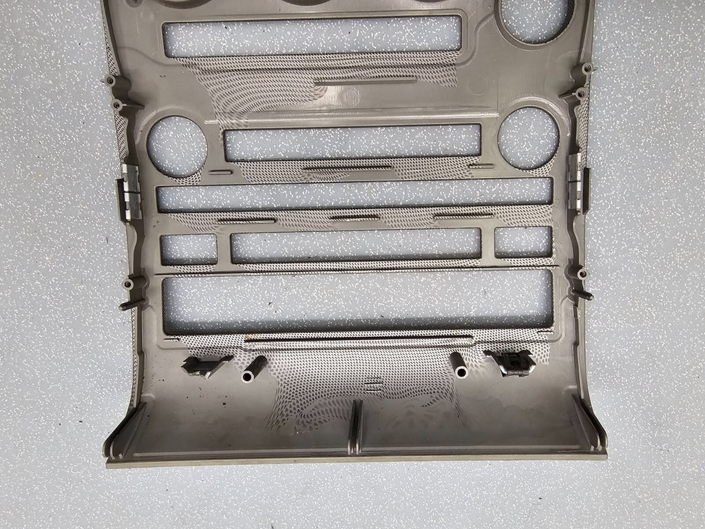 🔥04-07 NISSAN ARMADA TITAN STEREO RADIO DASH PANEL TRIM SURROUND BEZEL GRAY OEM