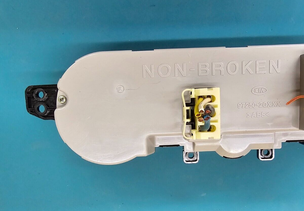 06-10 Kia Optima Dash AC Heater Climate Temperature Control Unit Air Conditioner