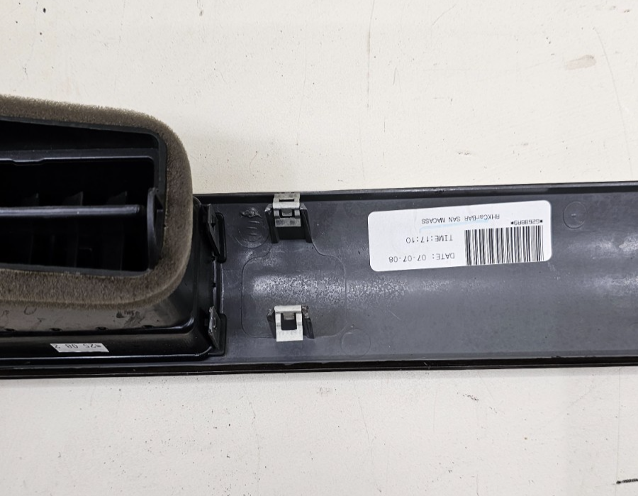 🔥05-09 Five Hundred Taurus Sable Interior Center Dash Panel Bezel Trim Wood