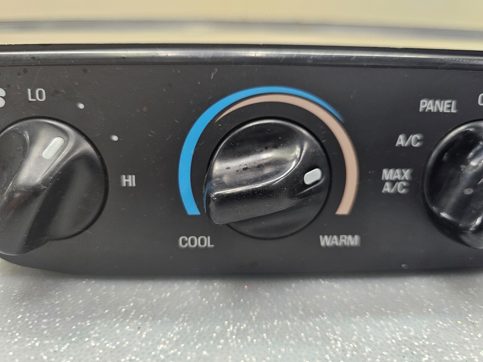 97-03 Ford F150 Expedition Heater AC Climate Control Panel Dash Unit Temperature