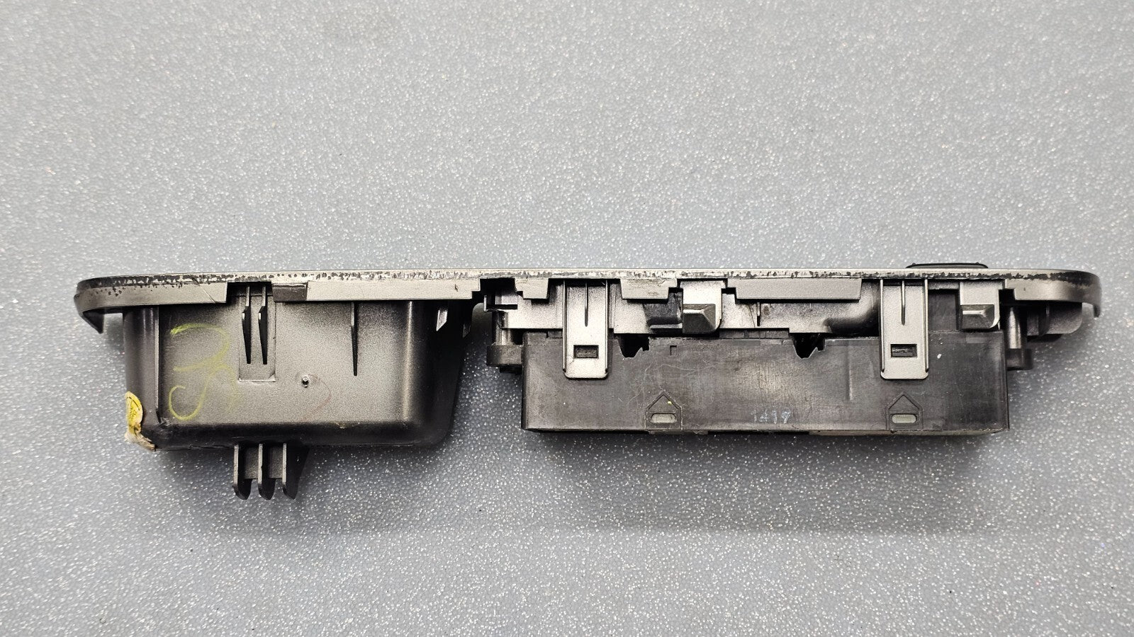 🔥07-10 Versa Front Left Driver Master Door Window Switch Lock Control SILVER