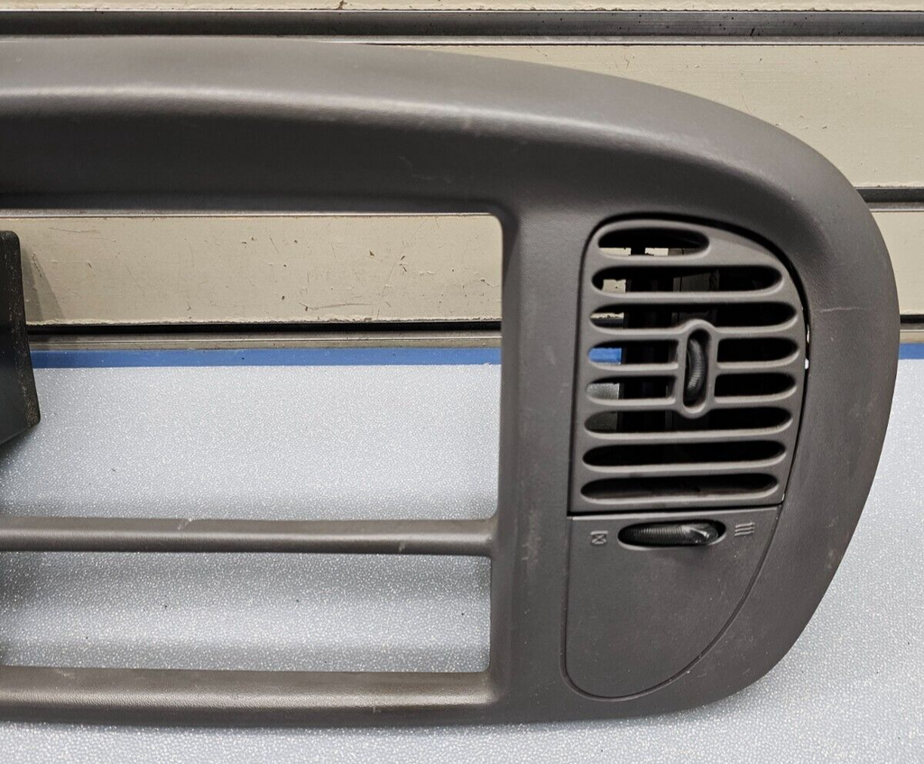 🔥97-03 Ford F150 Center Dash Radio Climate Trim Stereo BEZEL Panel Line GRAY