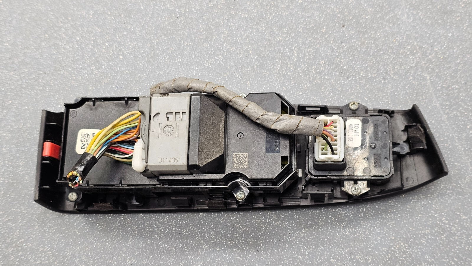 08-12 ACCORD Left Driver Door Master Power Window Lock Switch Assembly Black OEM