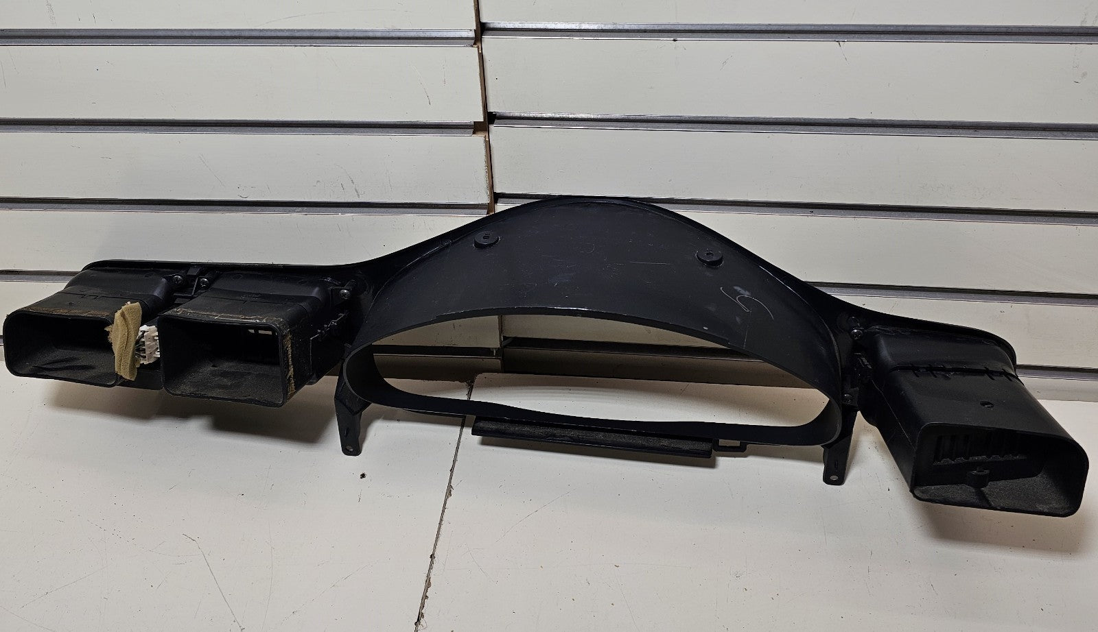 🔥00-04 Subaru Legacy Outback Speedometer Instrument Cluster Dash Bezel Black