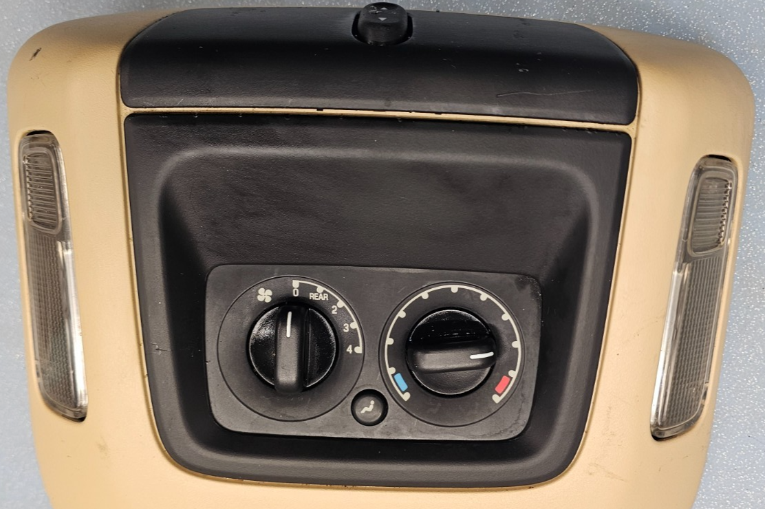 🔥03-06 EXPEDITION Overhead Console Display Dome Light Lamp Climate Control Tan