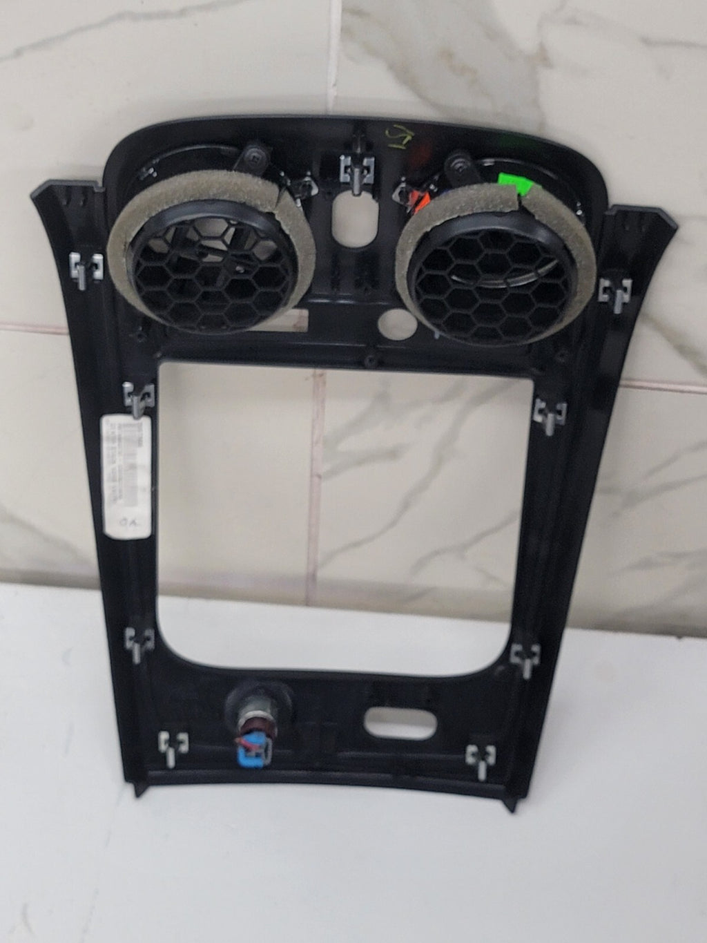🔥2006-2011 Chevrolet HHR BLACK  Center Dash Radio Trim w Vents B37