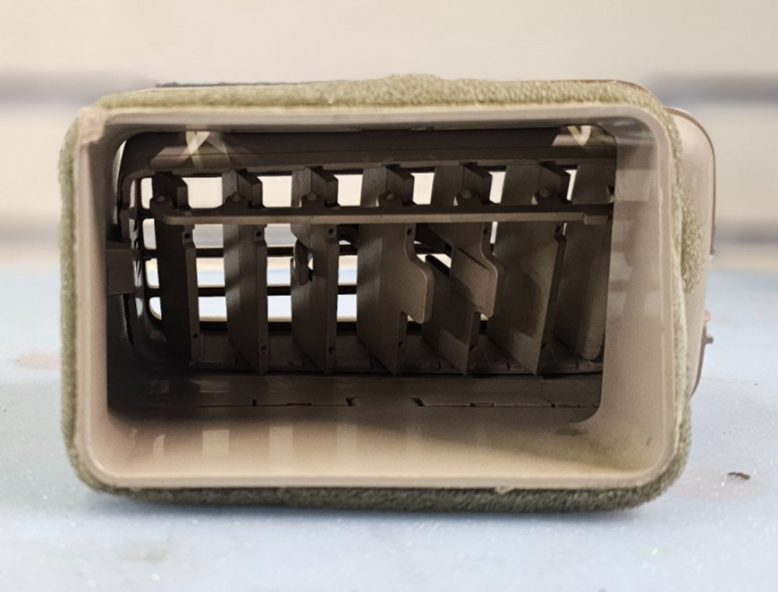 🔥05-09 BUICK LACROSSE DASH RIGHT PASSENGER AC AIR VENT HEATER CONDITIONING TAN