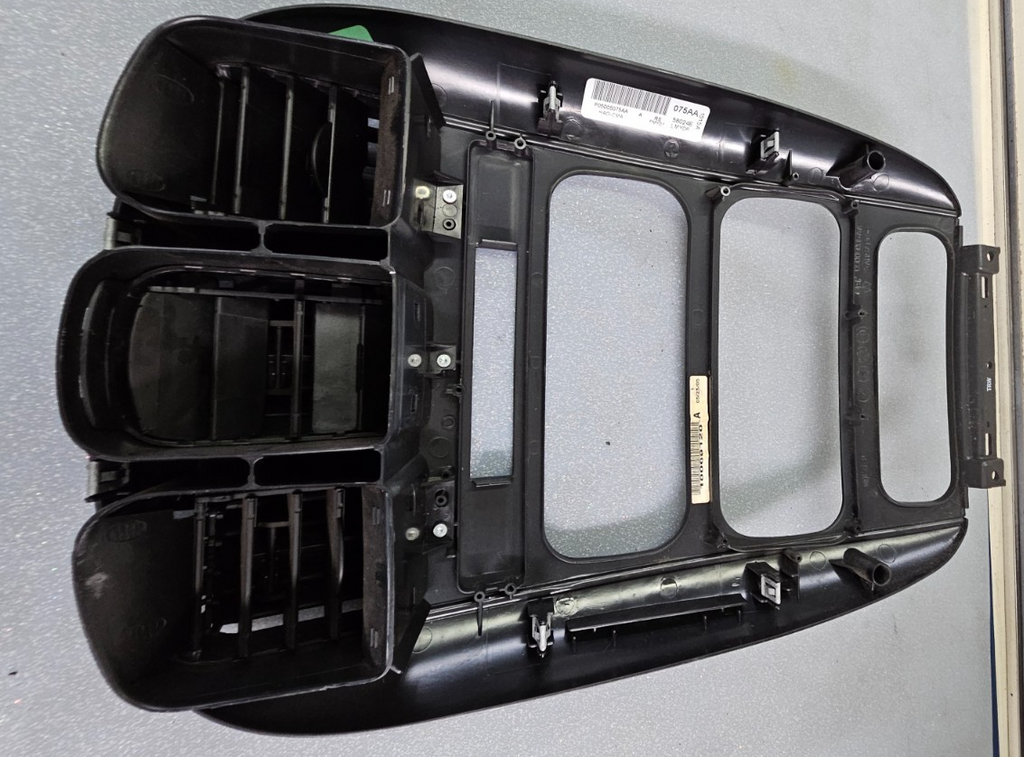 🔥01-07 Caravan Town Country Dash Radio Stereo Climate TRIM Panel Bezel Black