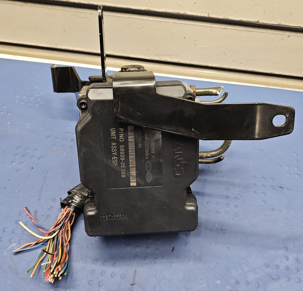 🔥05-08 Hyundai Tucson Sportage FWD ABS Anti Lock Brake Pump