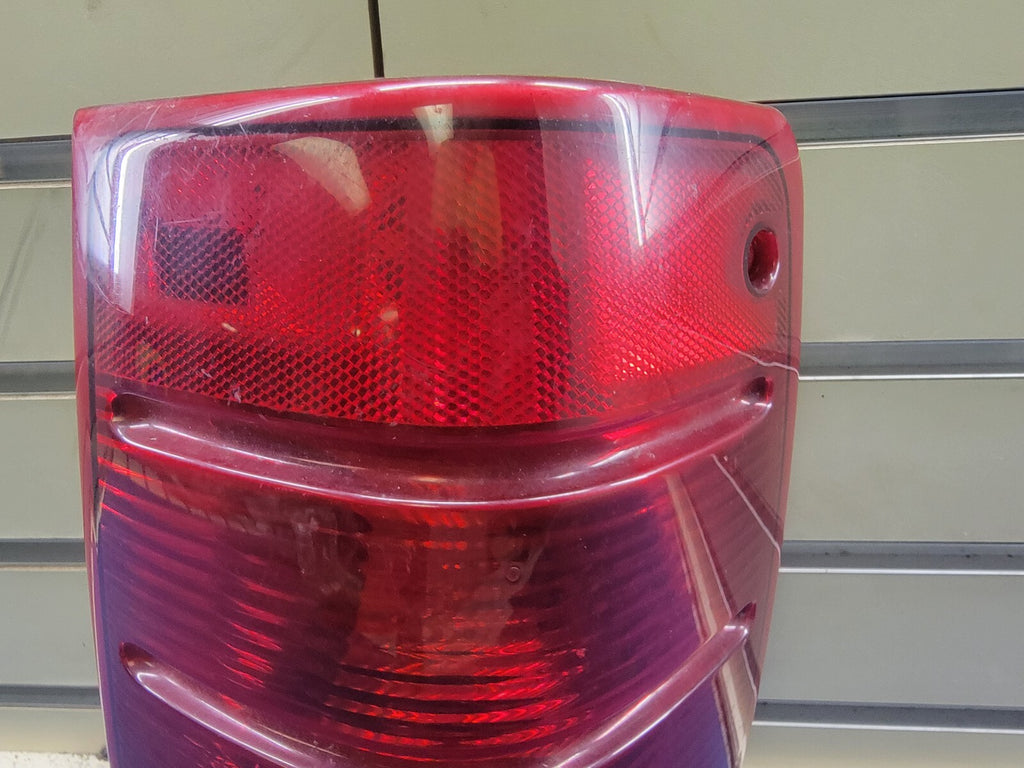 🔥2001-2005 Ford RANGER Left Driver Side Tail Light Lamp Assembly Chrome