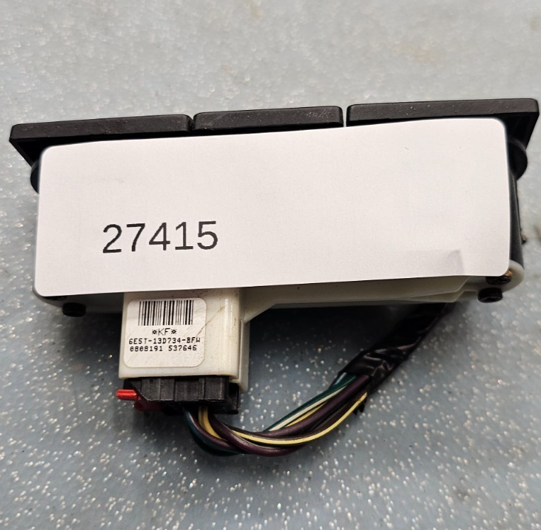🔥06-09 FUSION MERCURY MILAN CENTER DASH HAZARD BUTTON SWITCH PASS RADIO BEZEL