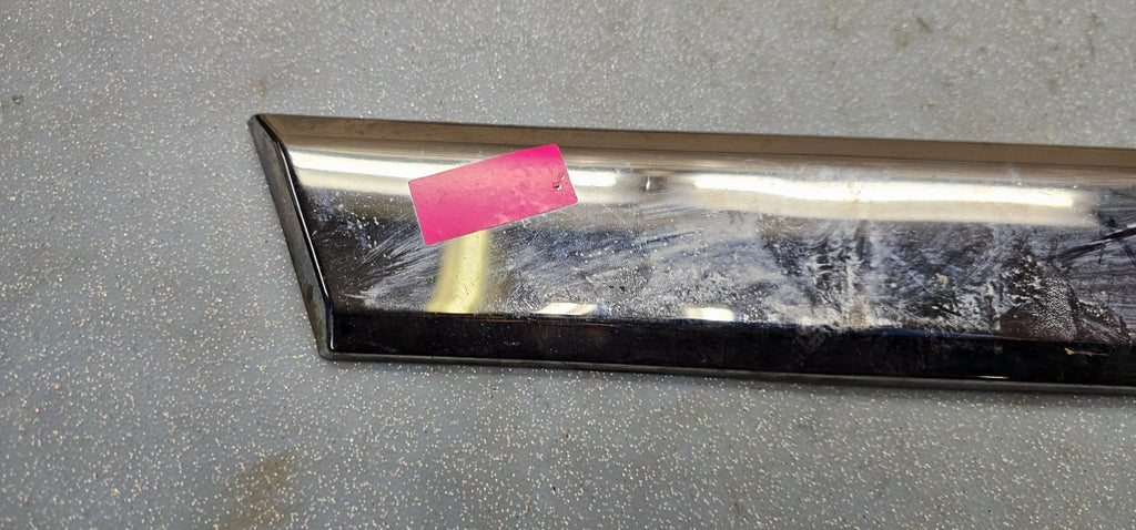 🔥2006-2010 Jeep Commander  Rear Door Molding SILVER