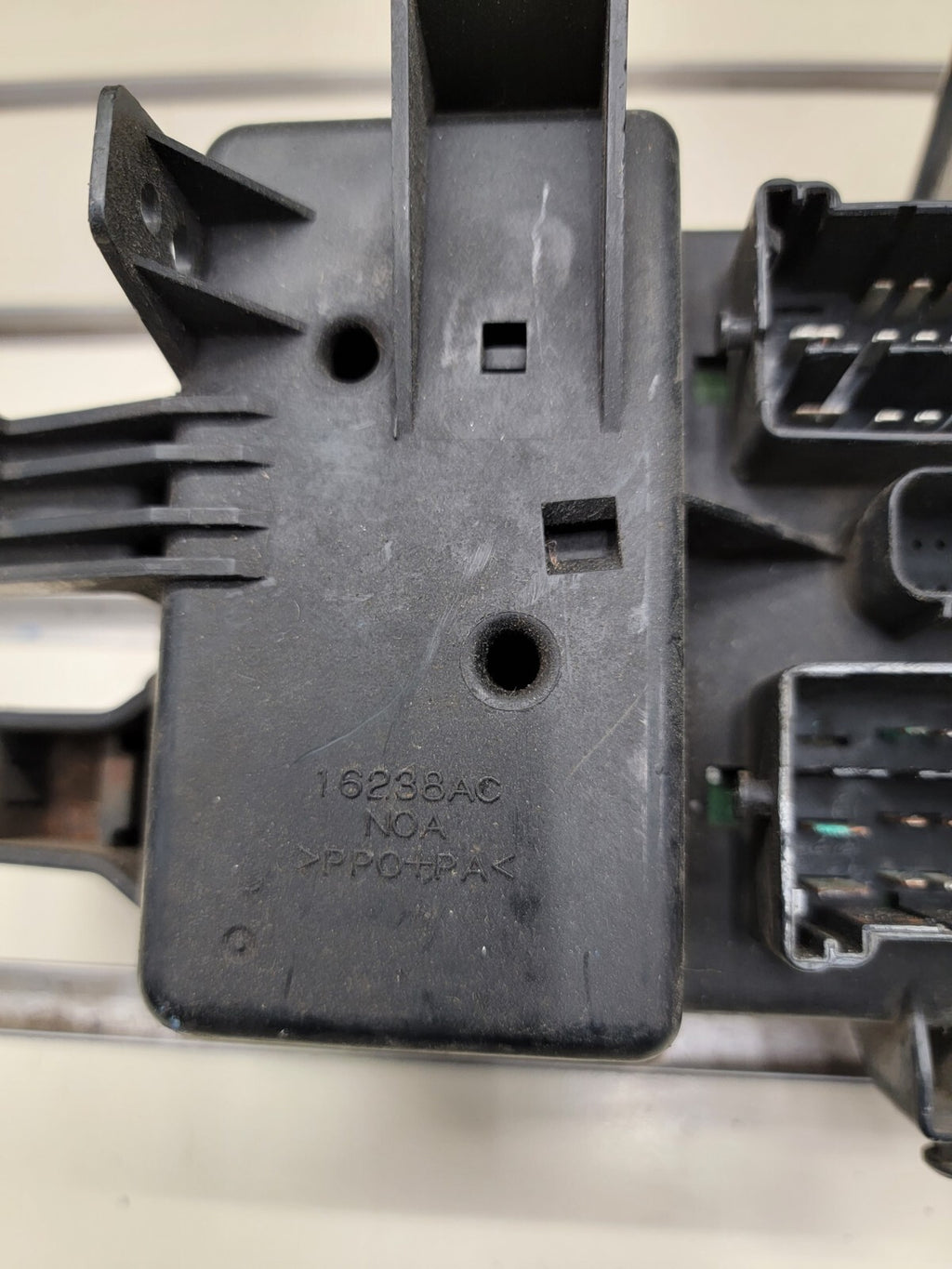 🔥2002-2005 DODGE PICKUP 1500 ENGINE FUSE BOX CIRCUIT BLOCK RELAY 3.7L 4.7L