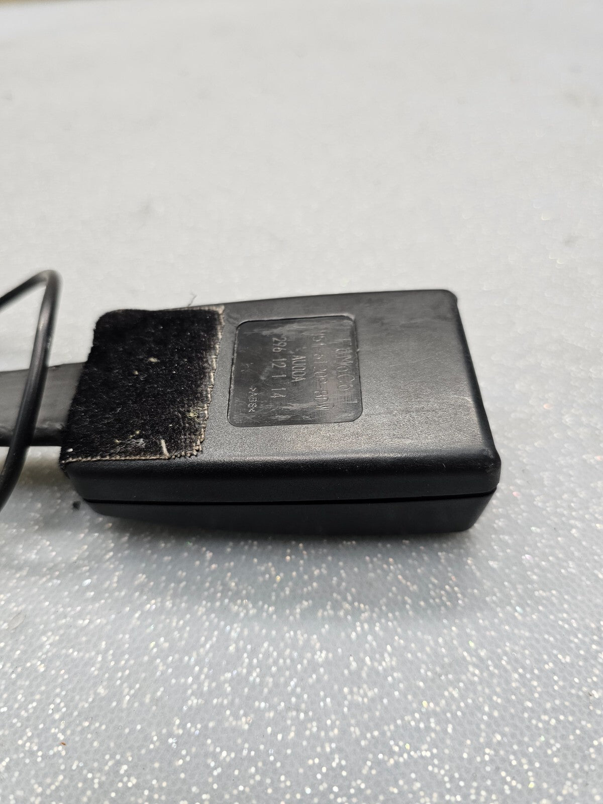 🔥2013-2014 Ford Focus Seat Belt Front Left Driver Buckle Assembly Black OEM
