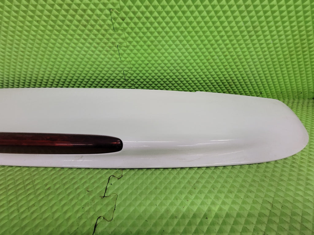 🔥2002-2009 Chevrolet Trailblazer Rear Hatch Spoiler Brake Light White OEM SP2