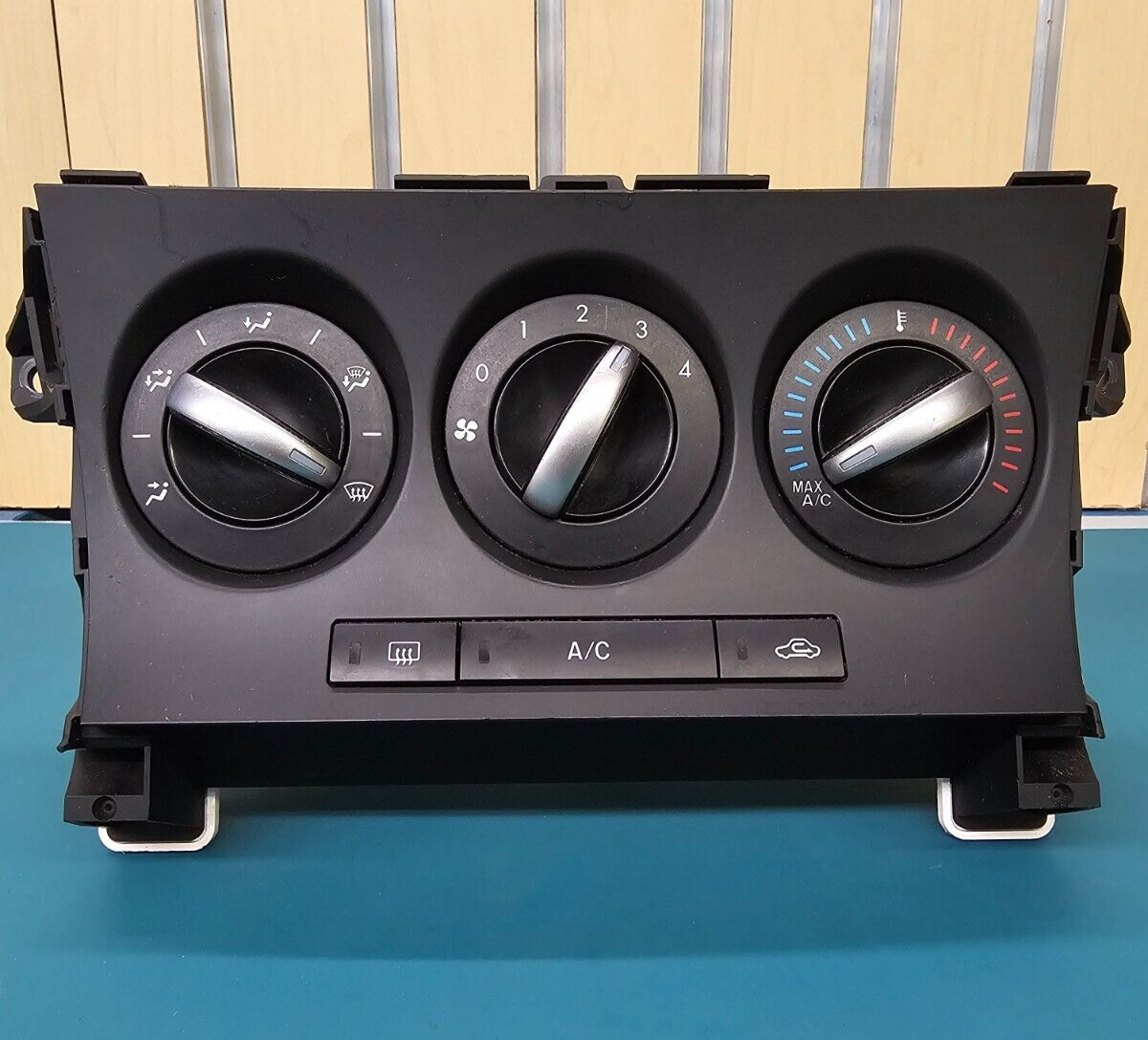 12-13 Mazda 3 Dash AC Heater HVAC Climate Temperature Control Panel Conditioner
