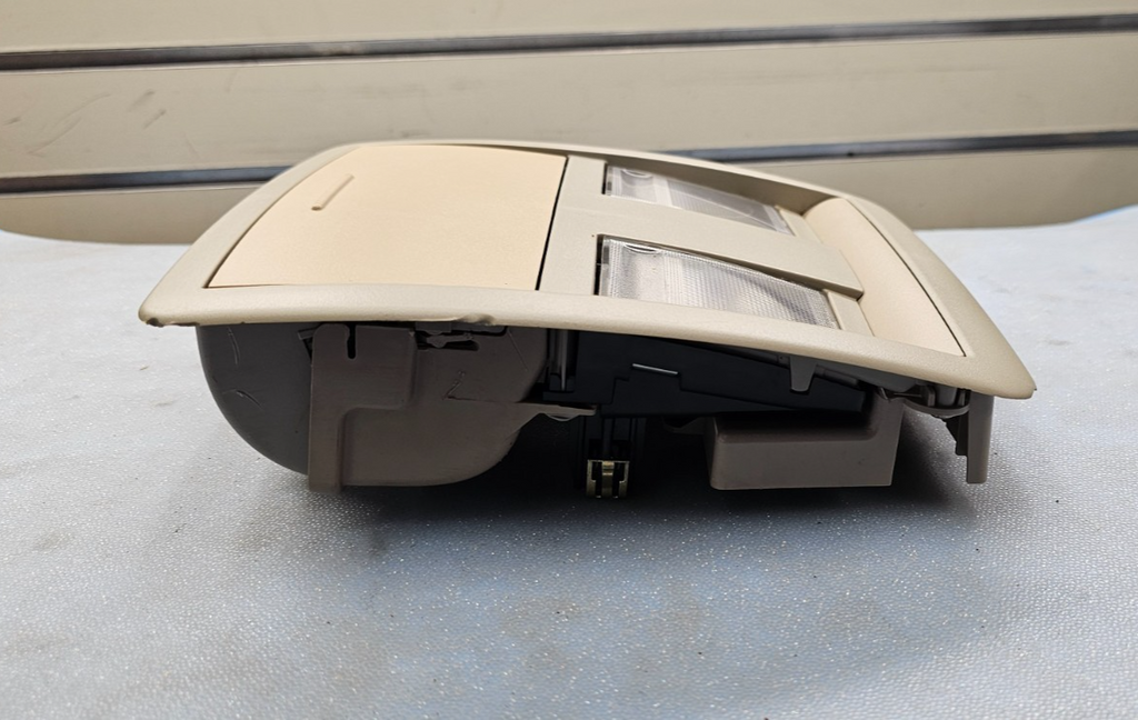 05-07 Dodge Charger 13-18 Challenger Overhead Console Dome Map Light Storage Tan