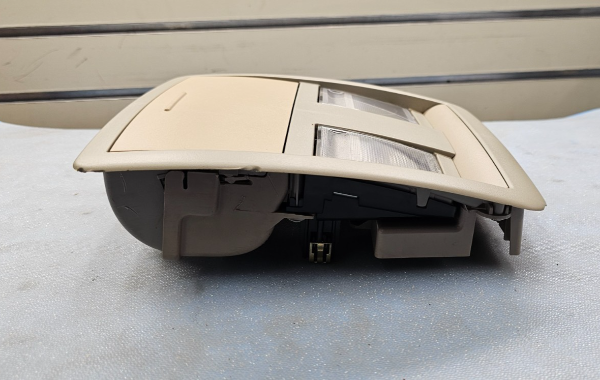 05-07 Dodge Charger 13-18 Challenger Overhead Console Dome Map Light Storage Tan