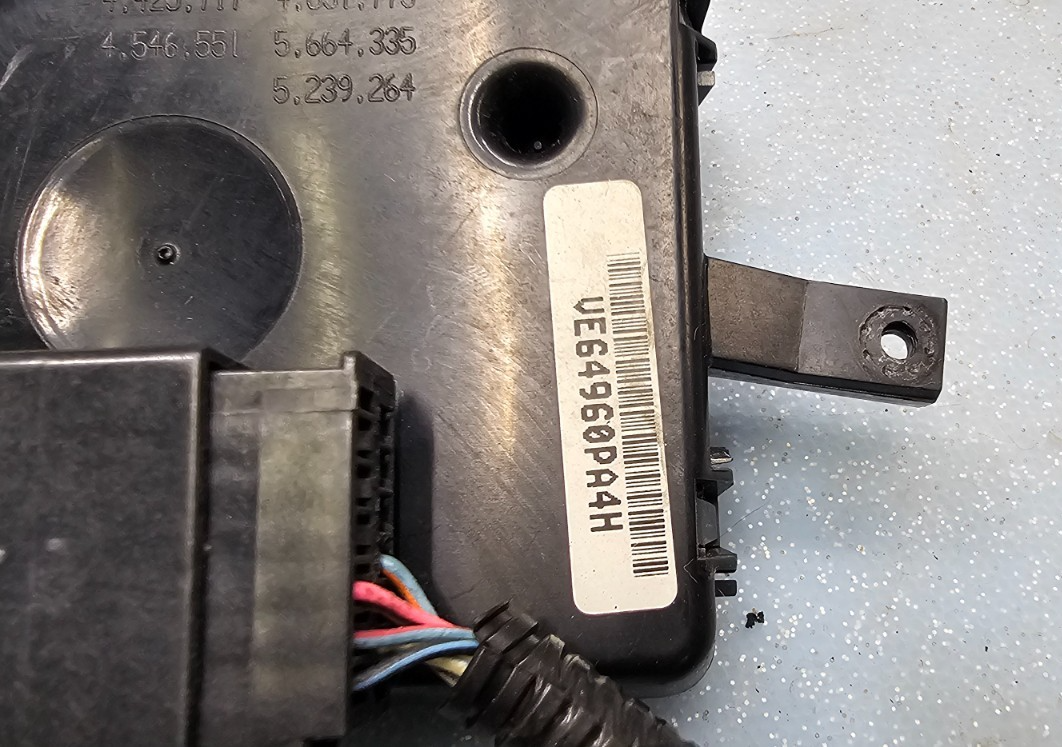 🔥97-02 Ford Expedition Overhead Console Display Compass Computer BLACK