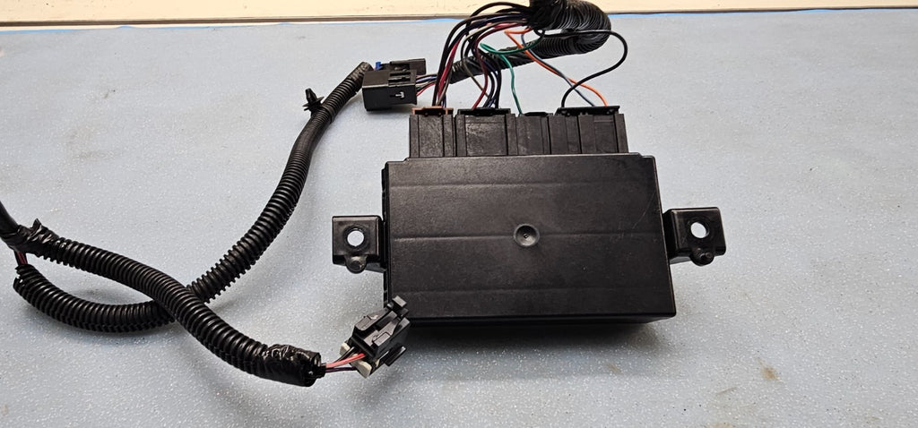 🔥09-14 Escalade Tahoe Suburban Yukon Module Rear Seat Heater Control Assembly