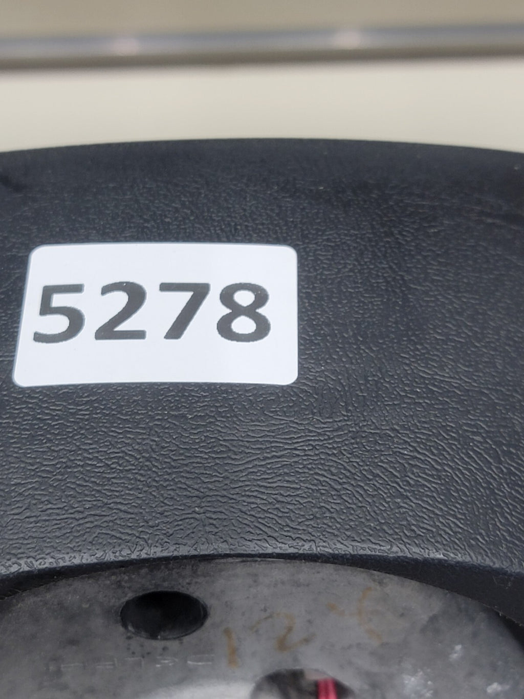 🔥03-06 SILVERADO SIERRA YUKON TAHOE SUBURBAN STEERING WHEEL LEATHER BLACK