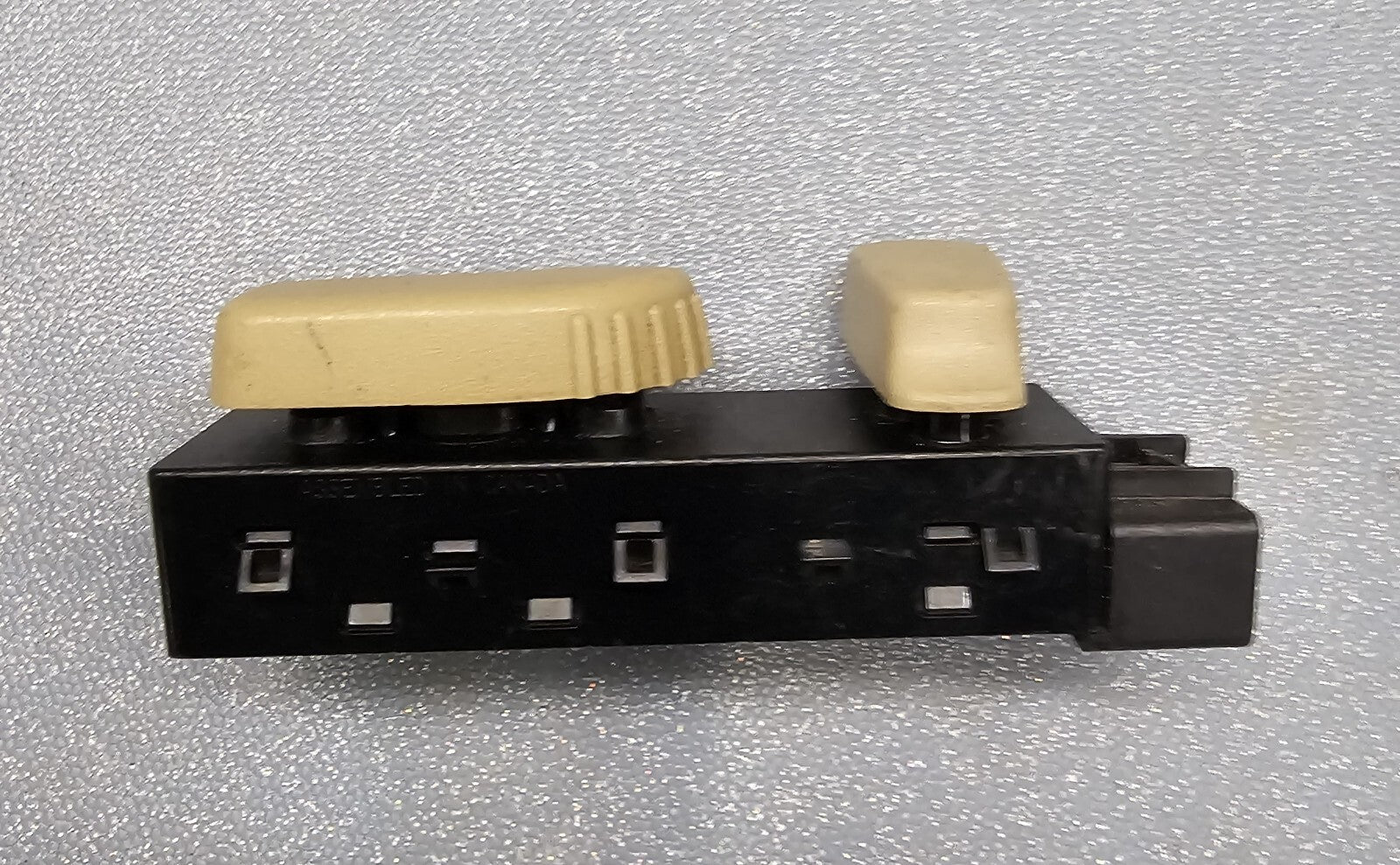 07-12 Nissan ALTIMA Power Seat Regulator Switch Front DRIVER Button Control OEM