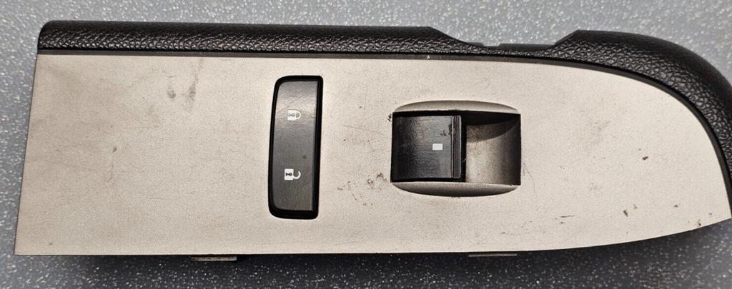 07-10 CHEVY SILVERADO GMC PASSENGER RIGHT SIDE POWER WINDOW SWITCH WS47