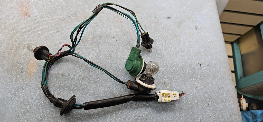 🔥07-12 Nissan Sentra Tail Light Break Light Assembly Wiring Harness-sub LH/RH