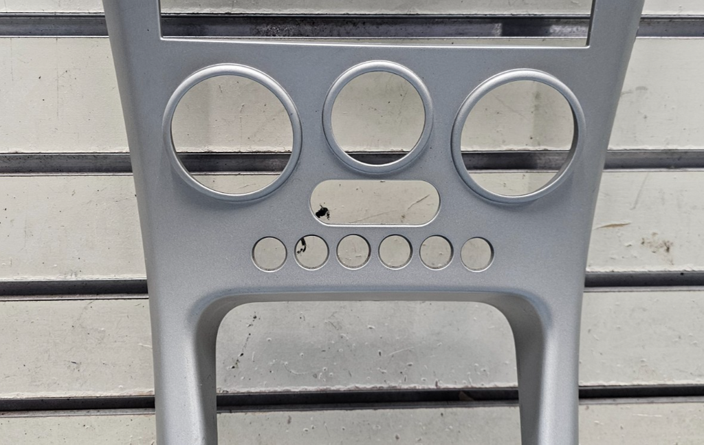 🔥05-06 Chevy Equinox Center Dash Radio Climate Control Bezel Trim Panel Silver