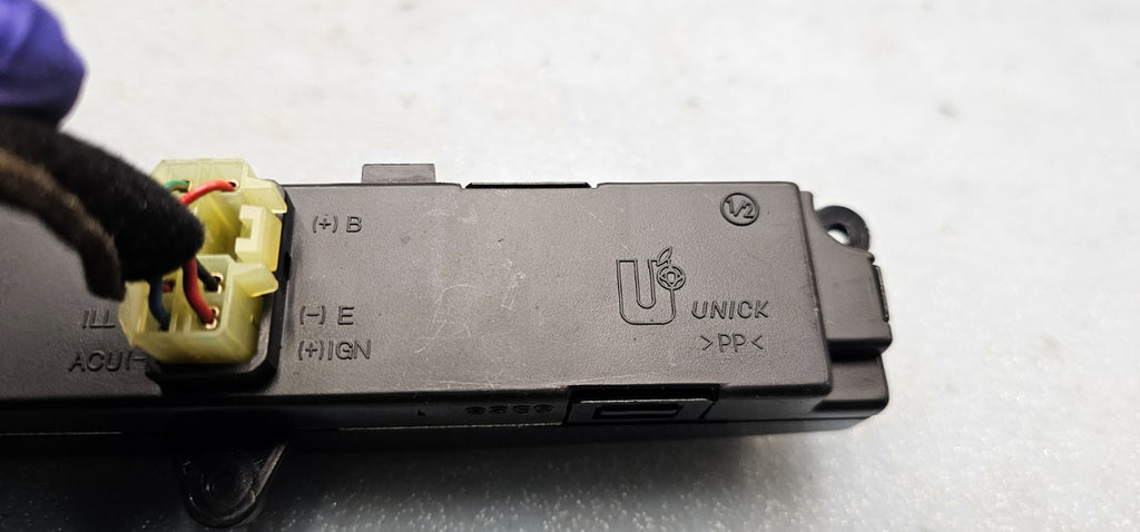 🔥03-09 KIA SORENTO Digital Clock Display Screen Black OEM
